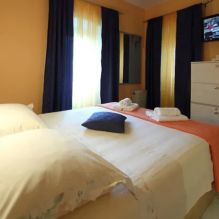 Apartment La Familia Makarska