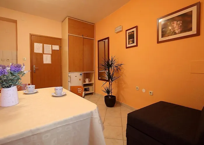 Appartement La Familia Makarska